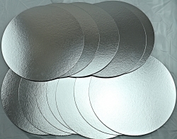 10 Stck Tortenuntersetzer mit Silberfolie 24cm